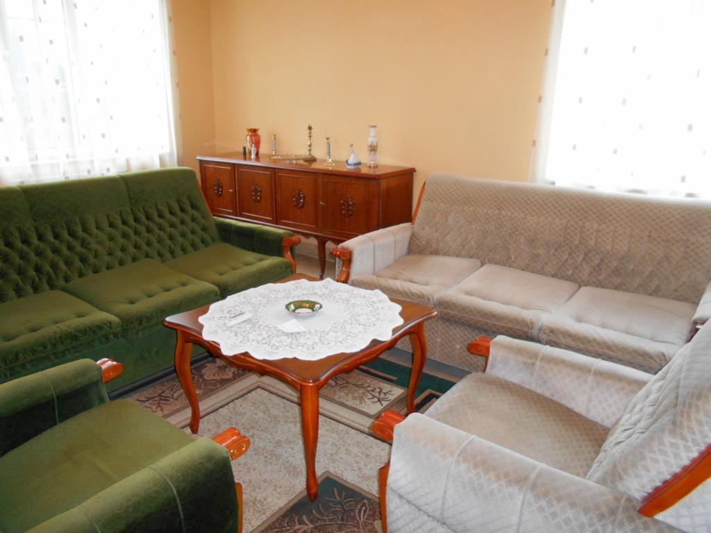Сolibri Hotel Jerevan Eksteriør billede