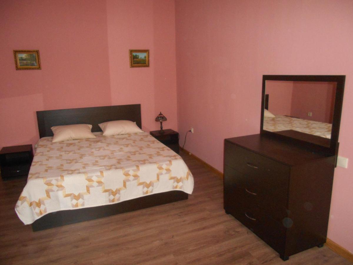 Сolibri Hotel Jerevan Eksteriør billede